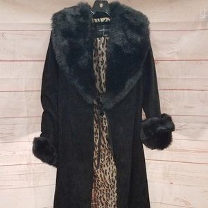 Moda International Faux Suede & Fur Trimmed Long Coat - L